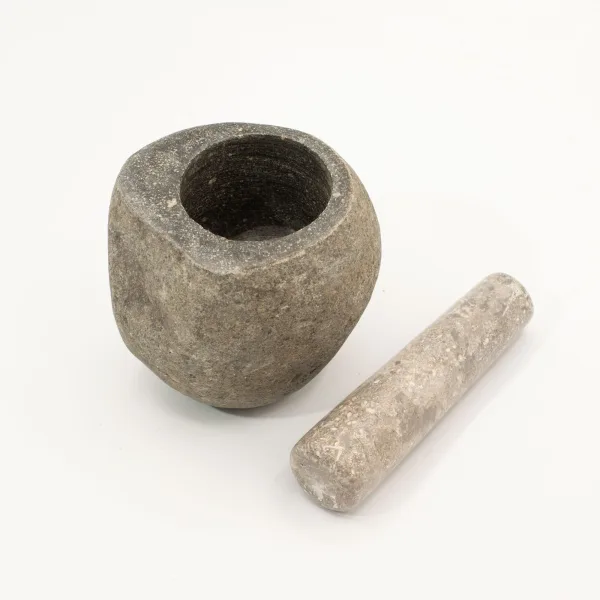 Hmoždíř z Přírodního Říčního Kamene - Střední (cca 12x8cm)