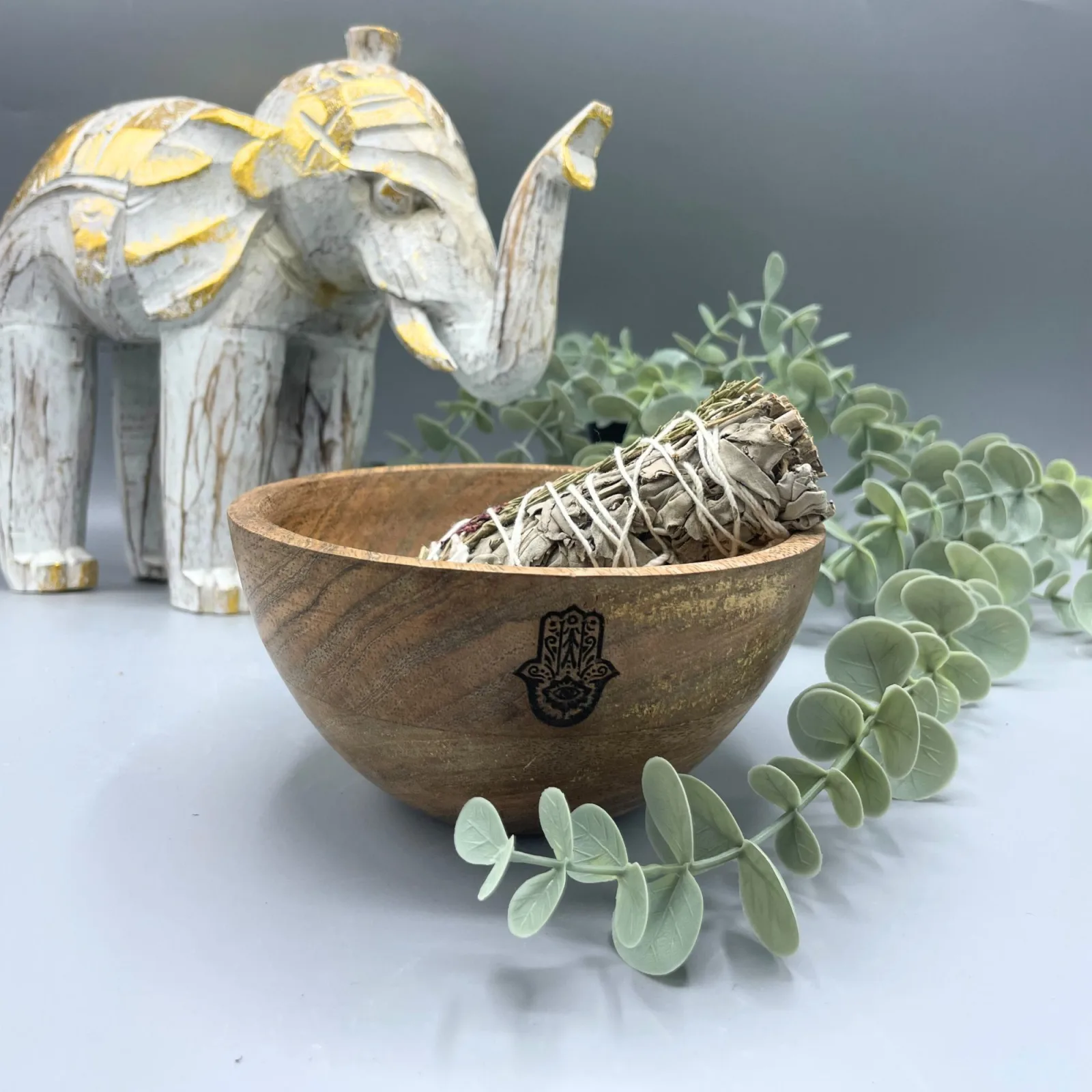 Dřevěná Rituální Miska pro Vykuřovací Svazky - Hamsa - 14x7cm