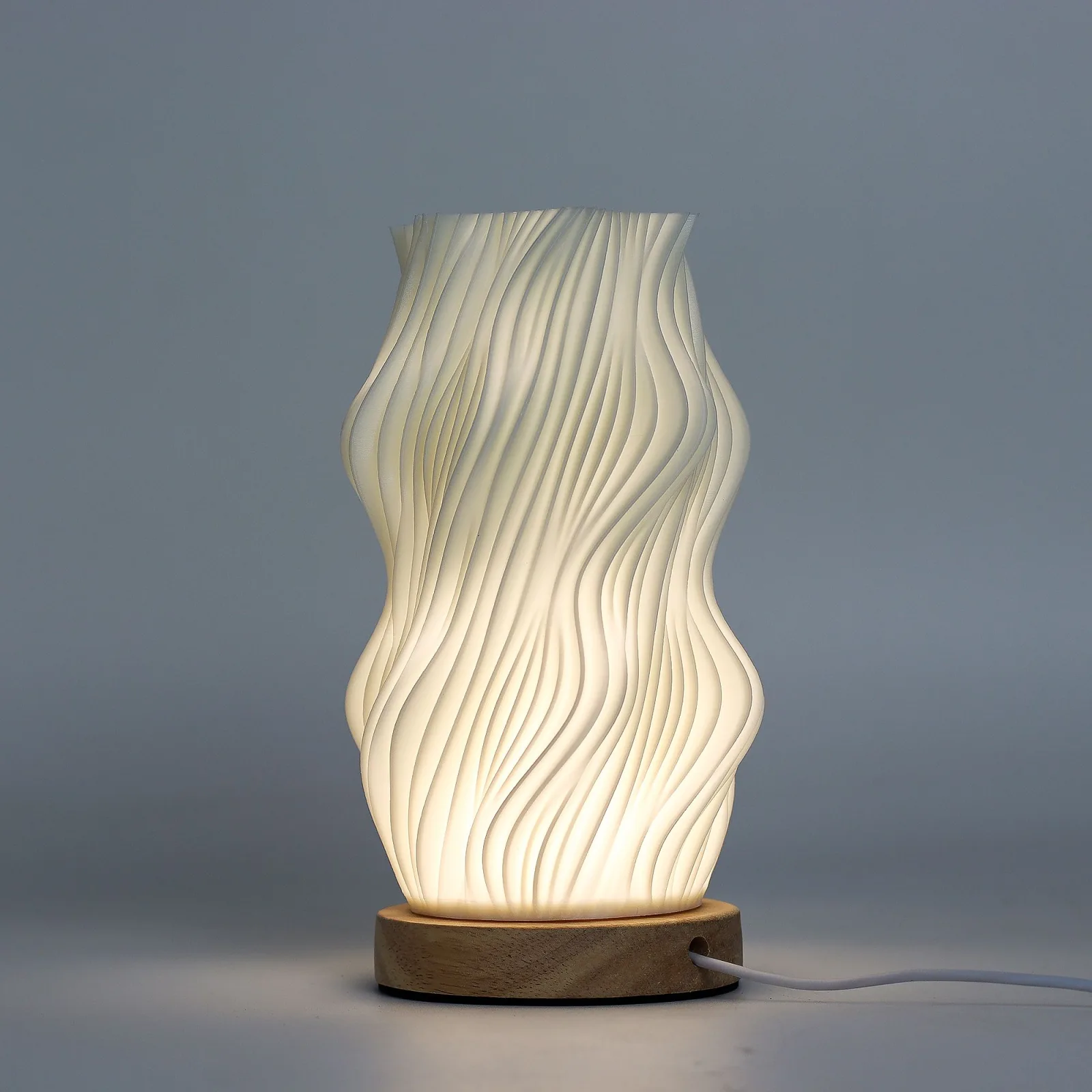 New Wave Lampa - USB-C - 3 nastavení - Zkroucená Hvězda