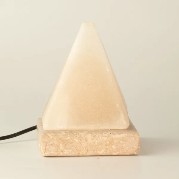 USB Solná Lampa - Bílá Pyramida - více barev světla, 9 cm
